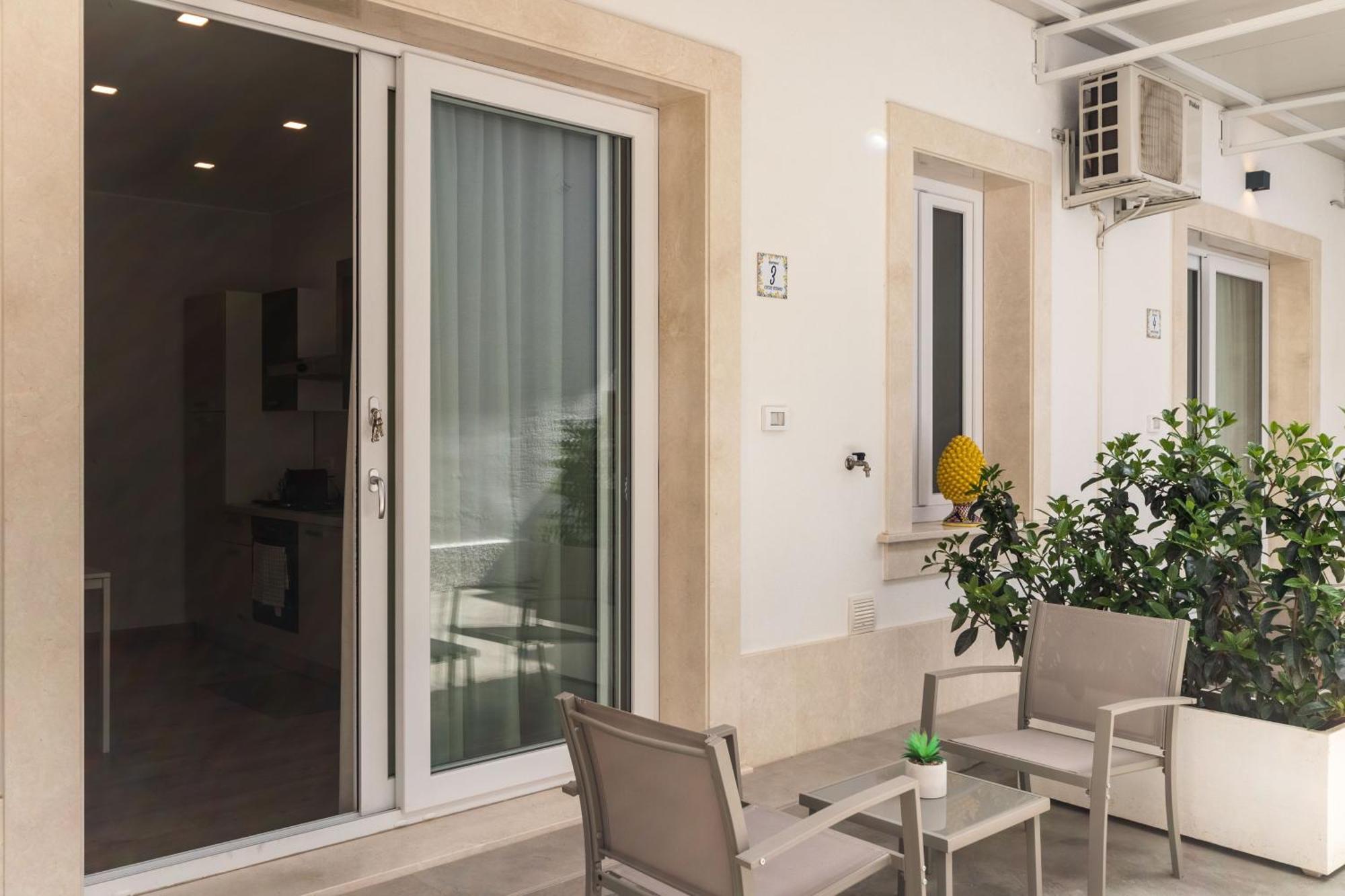 Cortile Siciliano Apartments Avola Exterior photo