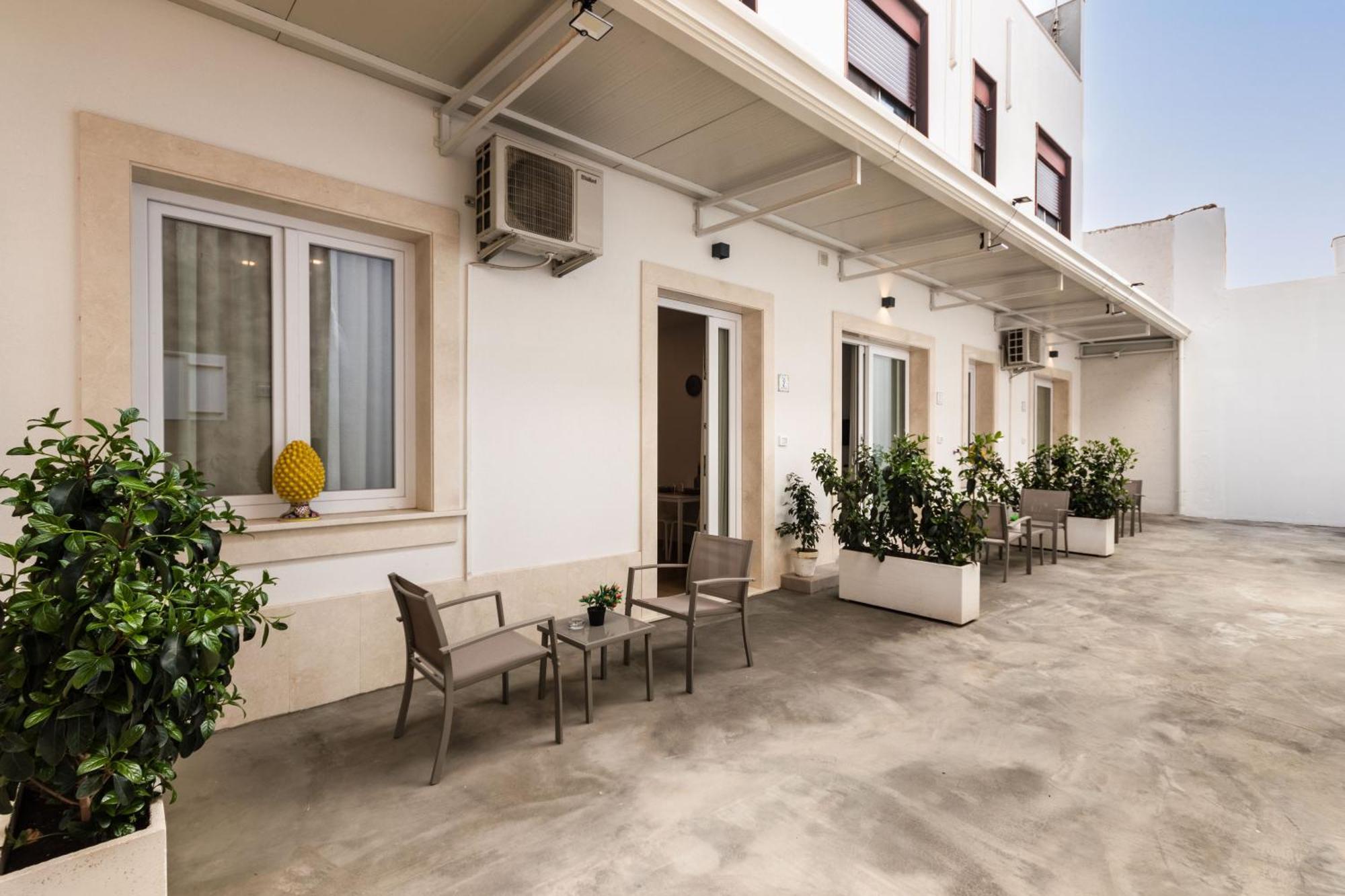 Cortile Siciliano Apartments Avola Exterior photo